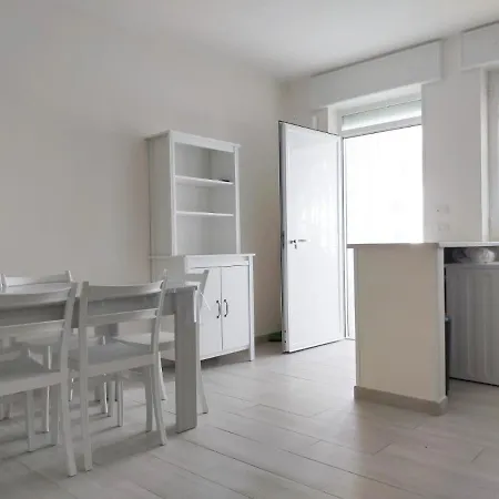 A Due Passi Sul Mare Apartment San Pietro in Bevagna Exterior photo
