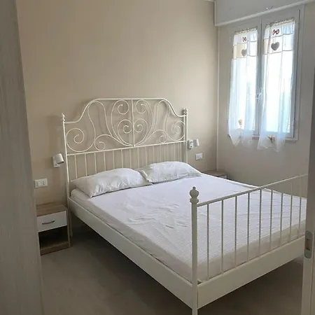 A Due Passi Sul Mare Apartment San Pietro in Bevagna Exterior photo
